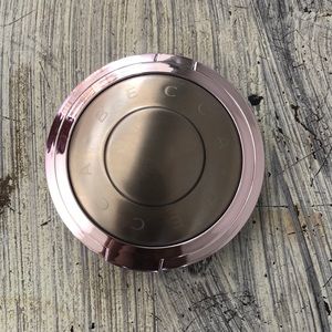 Becca Prismatic Amethyst skin perfector
